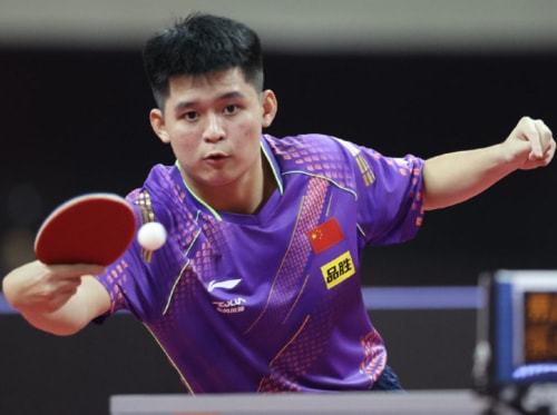 皇马客场3-0击败毕巴，维尼修斯表现低迷，全场仅射正1次，状态持续下滑。